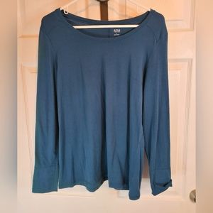 (1119) A New Approach (A.N.A.) Woman's Long Sleeve Crewneck Blouse, Size: Large